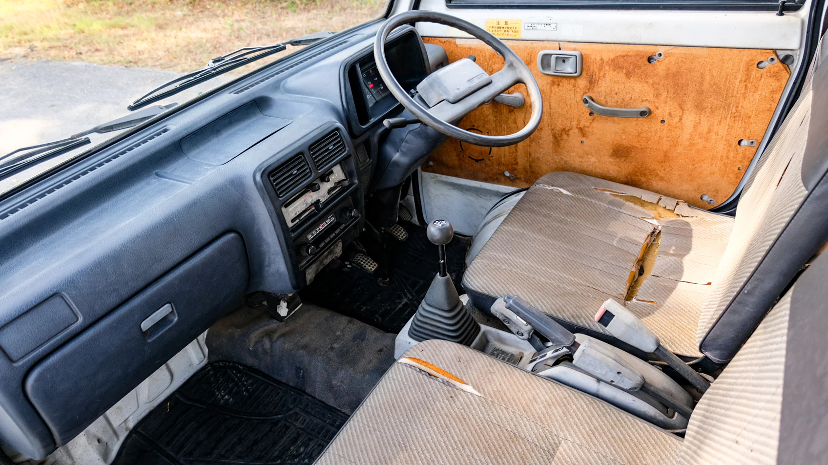 1993 Daihatsu Hijet Climber Dump - Image 10