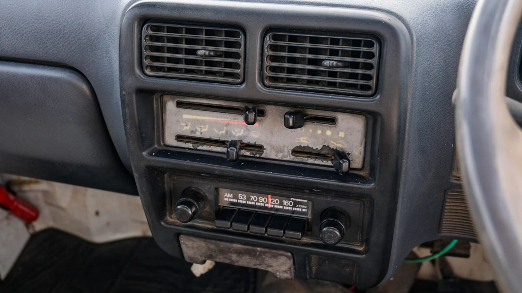 1993 Daihatsu Hijet Climber Dump - Image 12