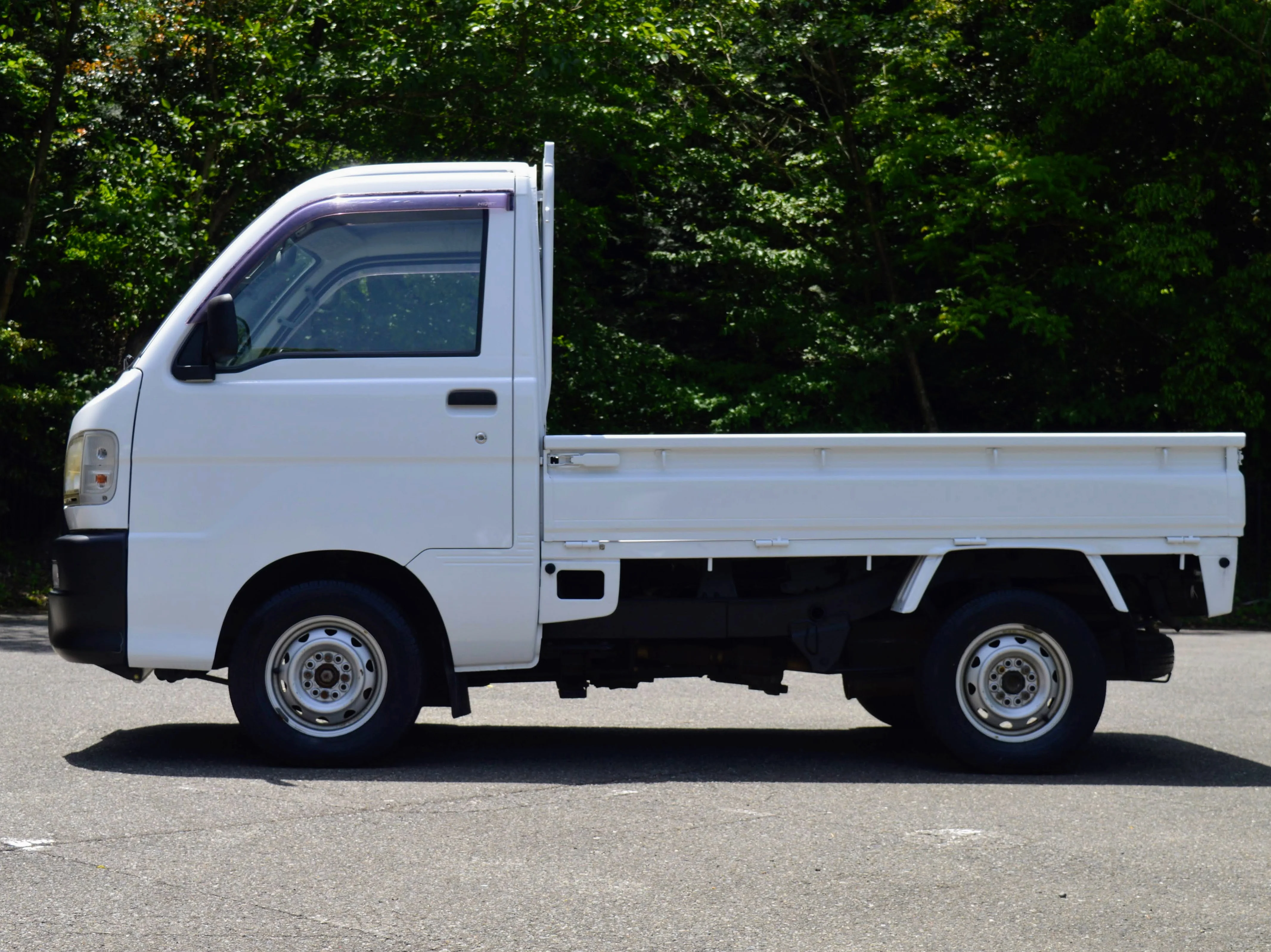 2000 Daihatsu Hijet 4WD - Image 7