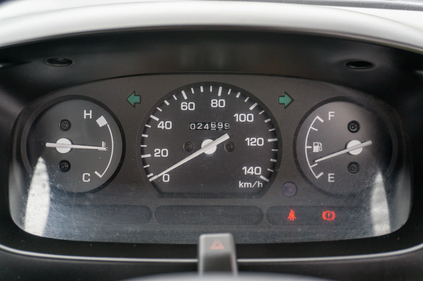 1999 Daihatsu Hijet 4WD - Image 11