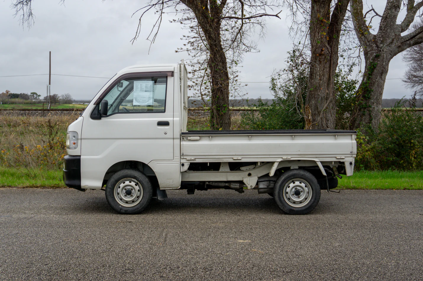 1999 Daihatsu Hijet 4WD - Image 8
