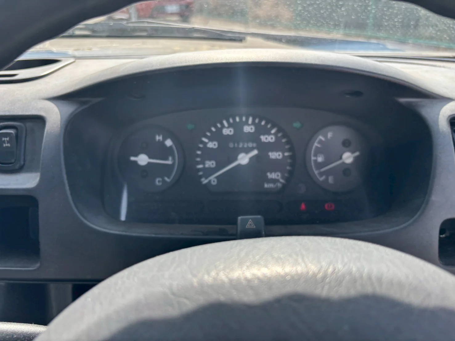 1999 Daihatsu Hijet 4WD - Image 18