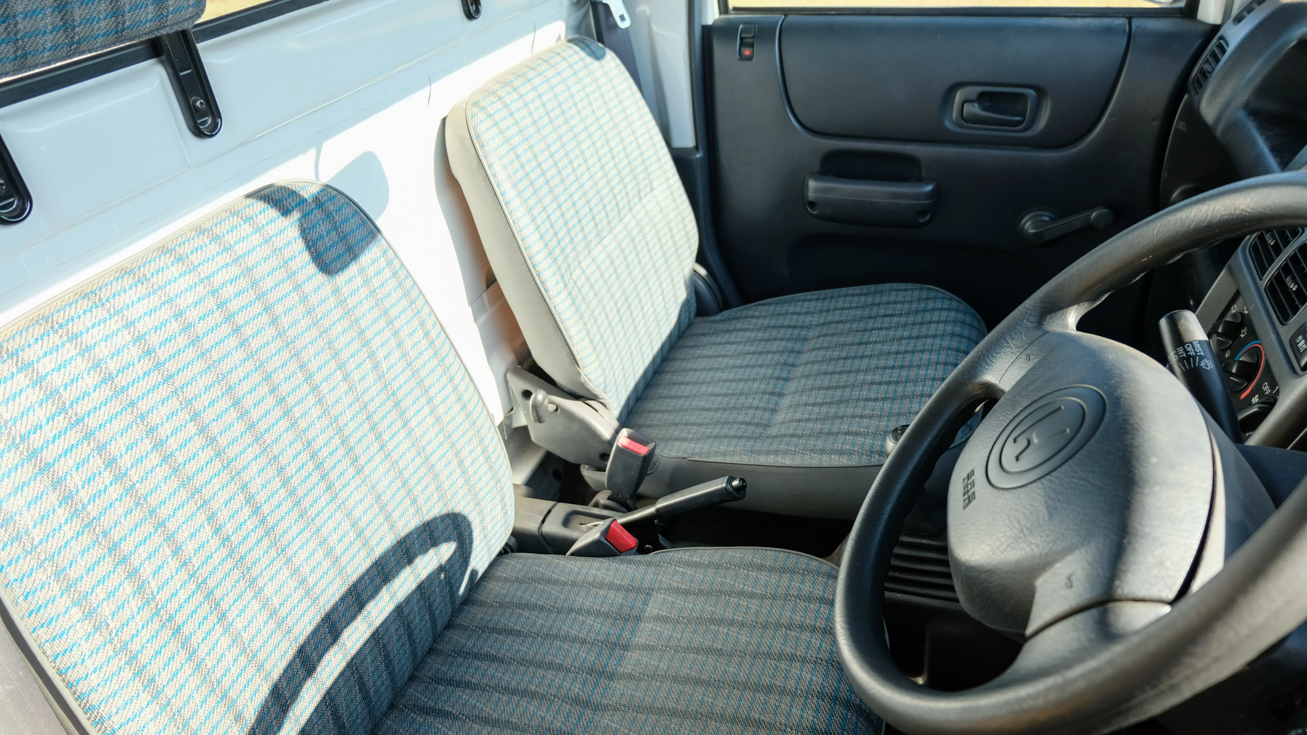 1999 Honda Acty SDX 4WD - Image 12