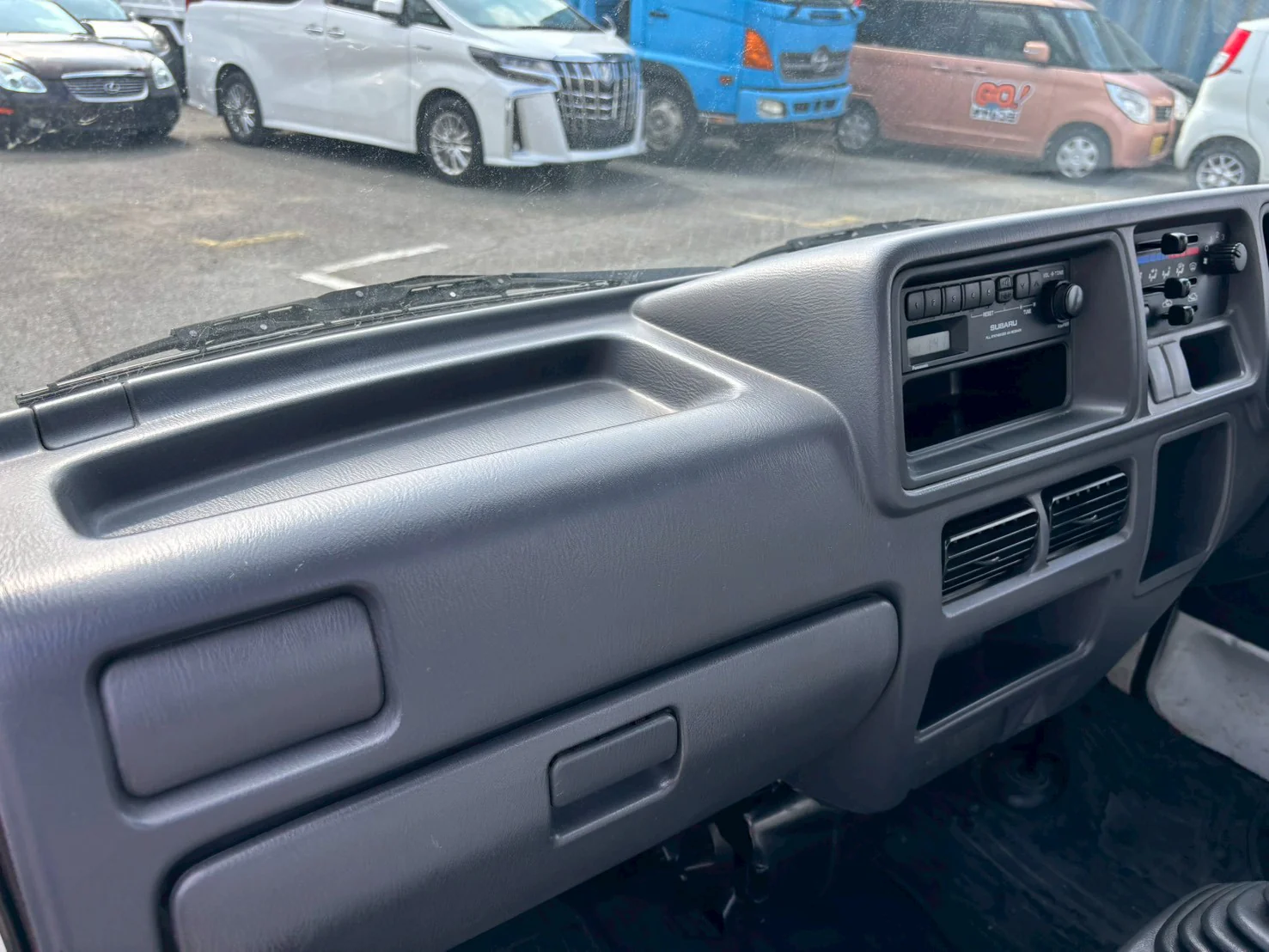 2001 Subaru Sambar TB 4WD - Image 11