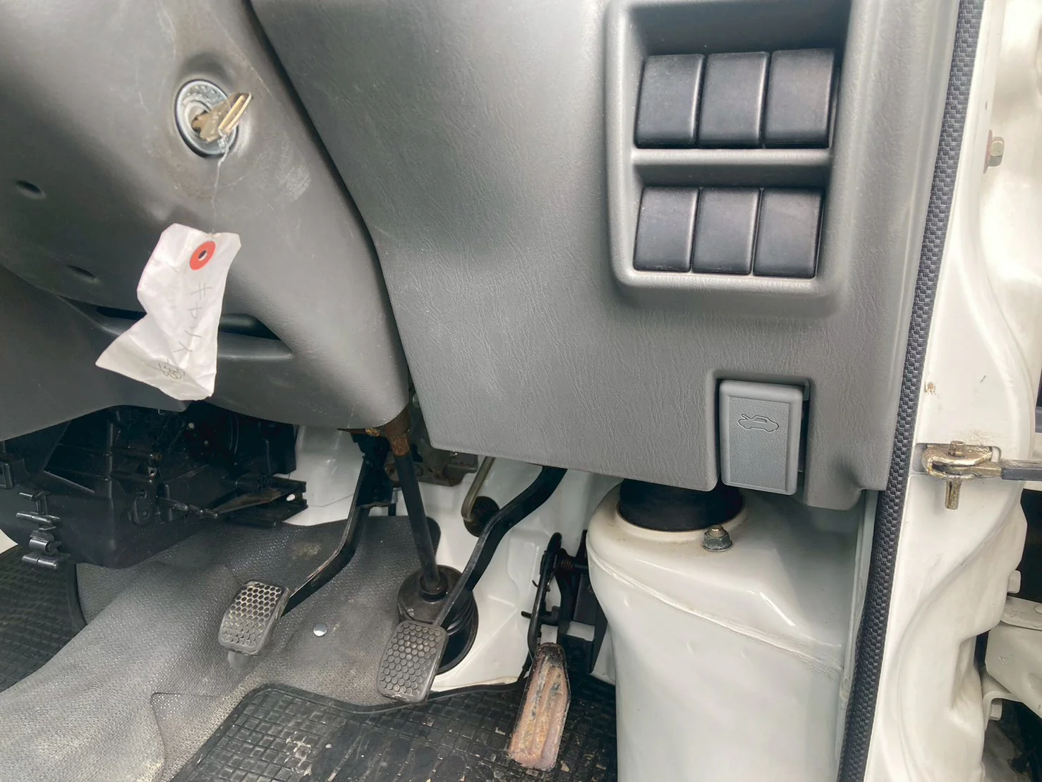 2001 Suzuki Carry 4WD - Image 22