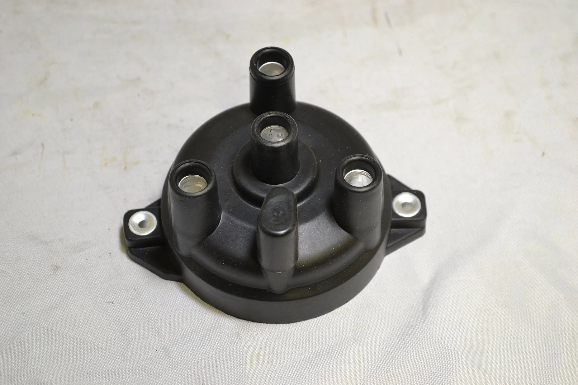 Suzuki Distributor Cap